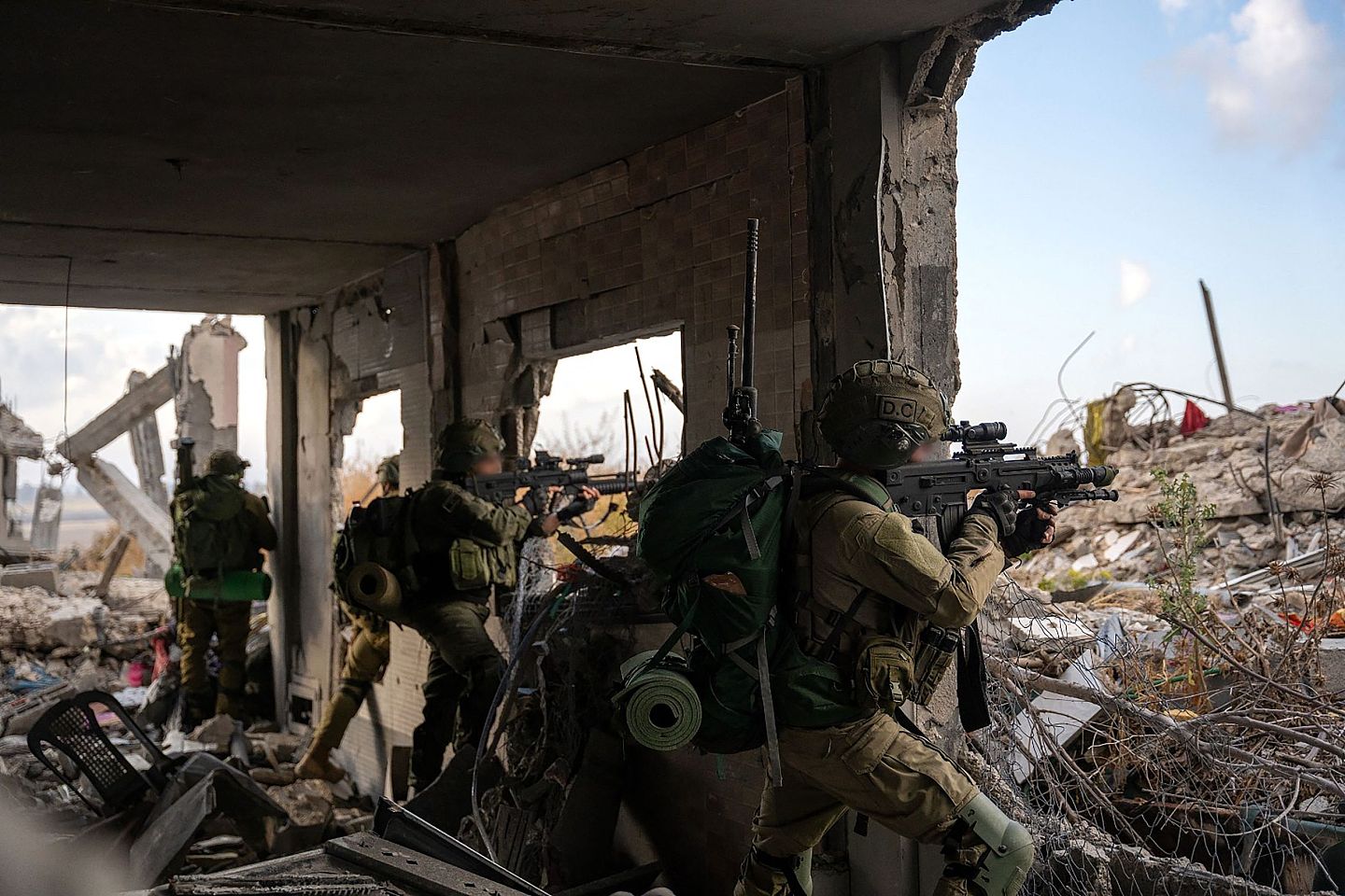 巴称以军轰炸加沙难民营致至少40人死亡（图） - 3
