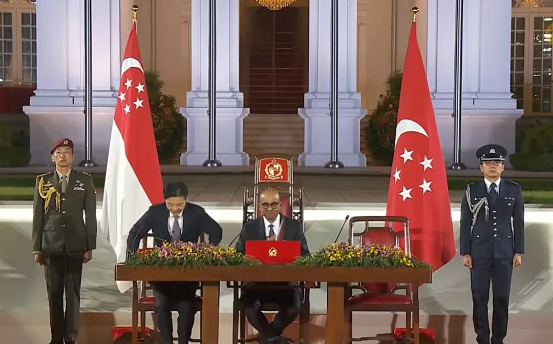 历史性的一刻！李显龙交棒黄循财，正式成为新加坡总理（组图） - 16