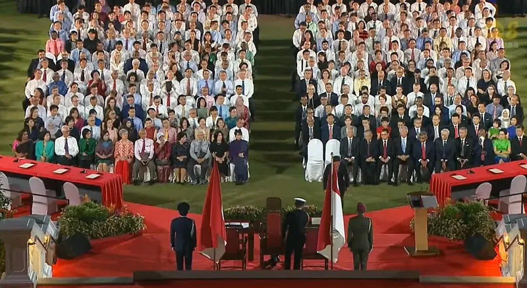 历史性的一刻！李显龙交棒黄循财，正式成为新加坡总理（组图） - 15