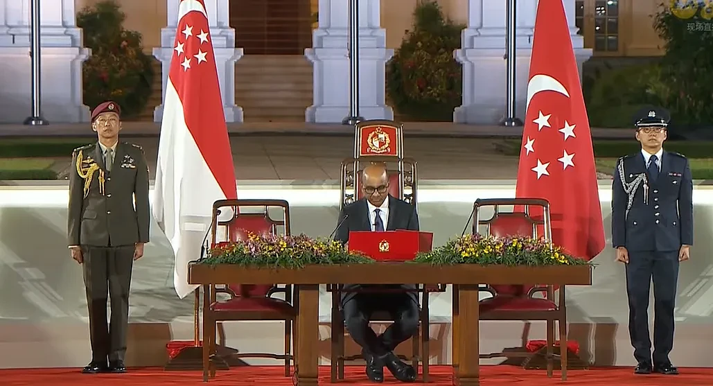 历史性的一刻！李显龙交棒黄循财，正式成为新加坡总理（组图） - 14