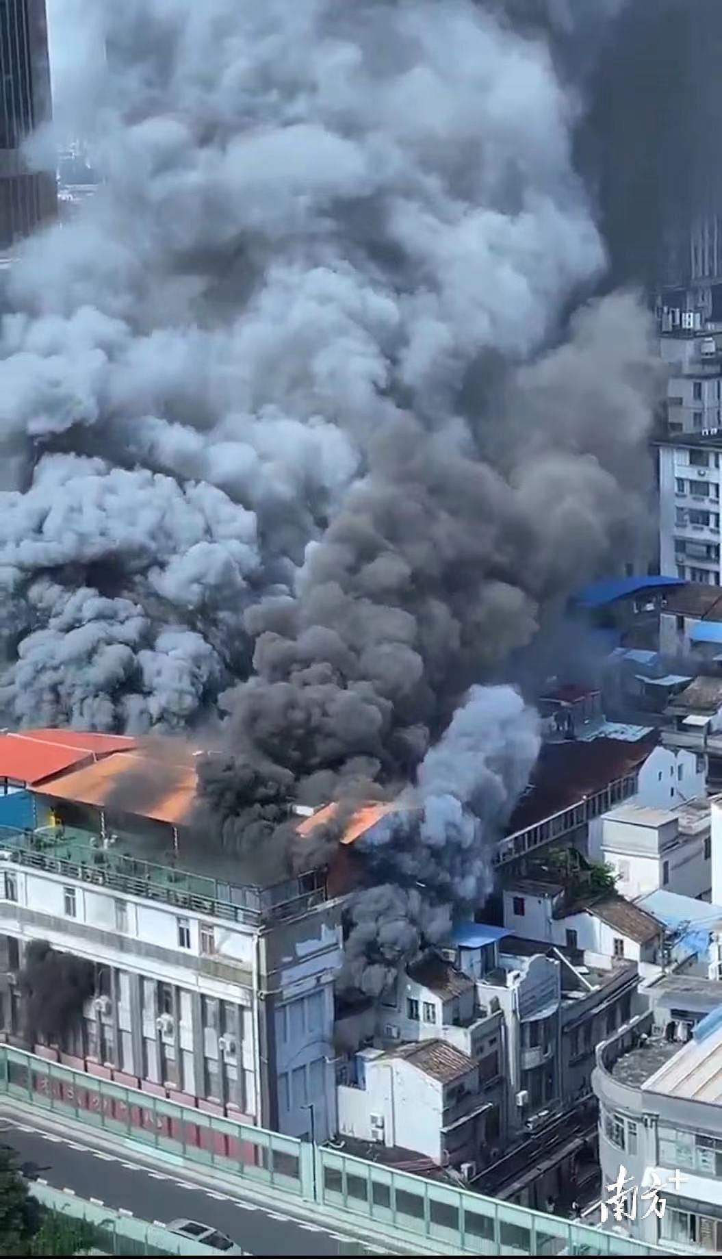 1死9困！广州十三行附近批发市场起火，火灾原因正在调查中（视频/组图） - 8