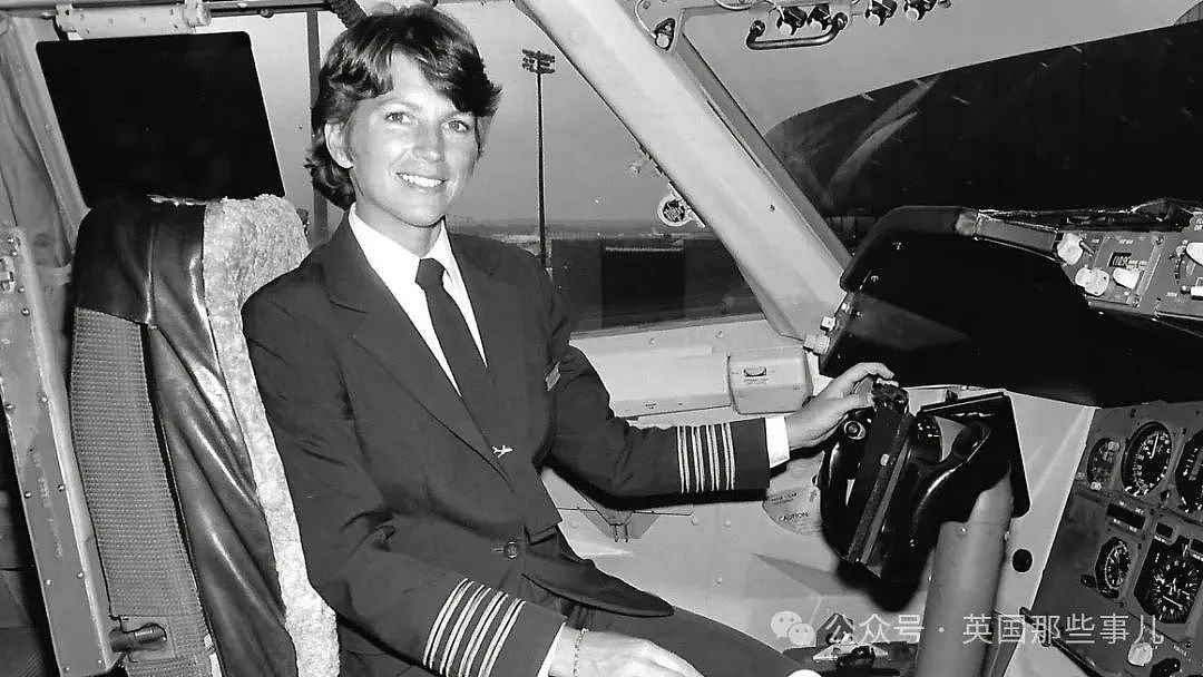 美国首个747女机长创无数记录，却遭多年雪藏？因为性别，她差点没出头...（组图） - 5