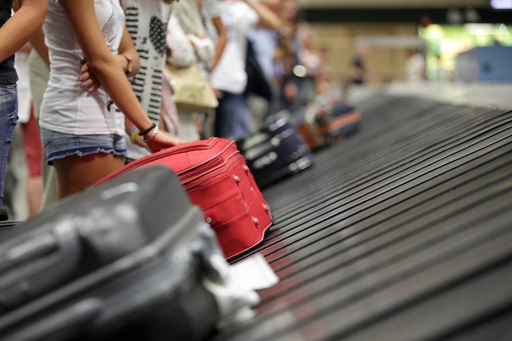 你出国使用的行李箱是什么颜色？ （示意图：shutterstock/达志）