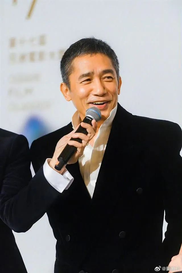 梁朝伟接任东京影展评主席，曝光度假照戴这一手表，网爆笑：不愧是你！（组图） - 3