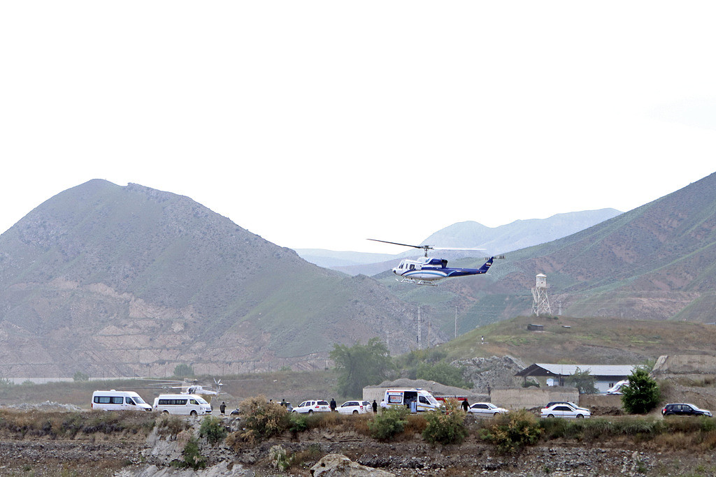 伊朗总统直升机硬著陆！伊媒发布疑似机体残骸第一现场图片：“没有生命跡象”（组图） - 8