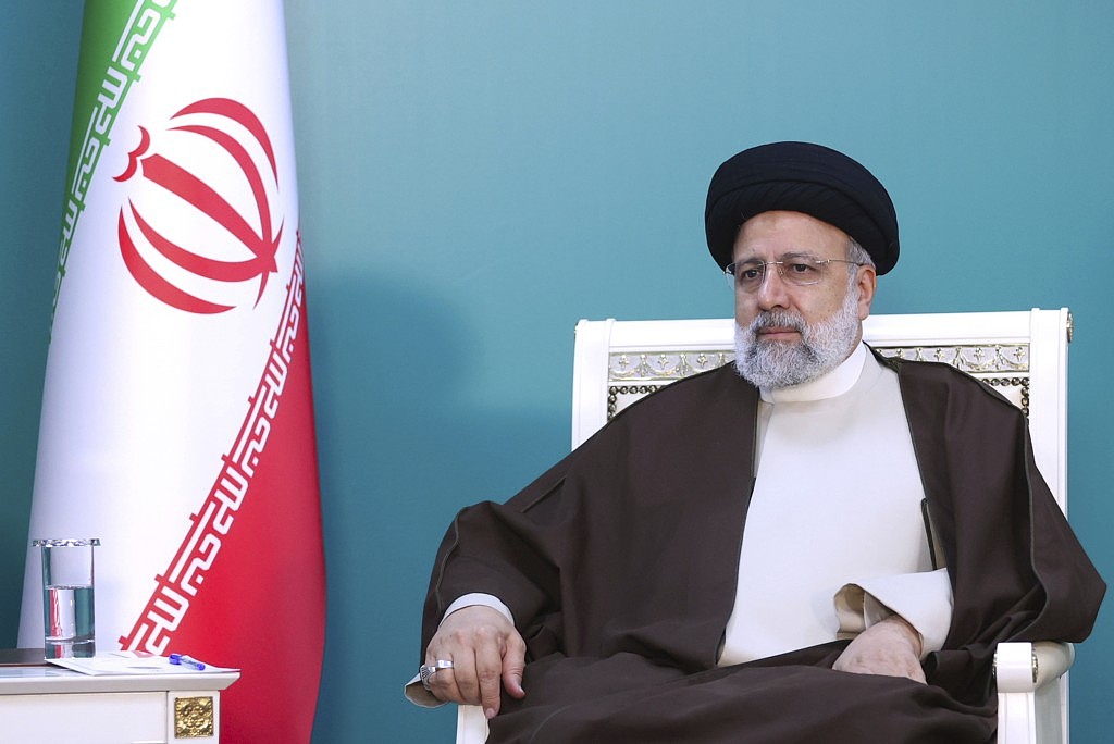 伊朗总统坠机亡：莱希是谁？哈梅内伊亲信最有可能接任最高领袖（组图） - 4