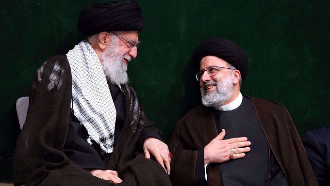 伊朗总统坠机亡：莱希是谁？哈梅内伊亲信最有可能接任最高领袖（组图） - 1
