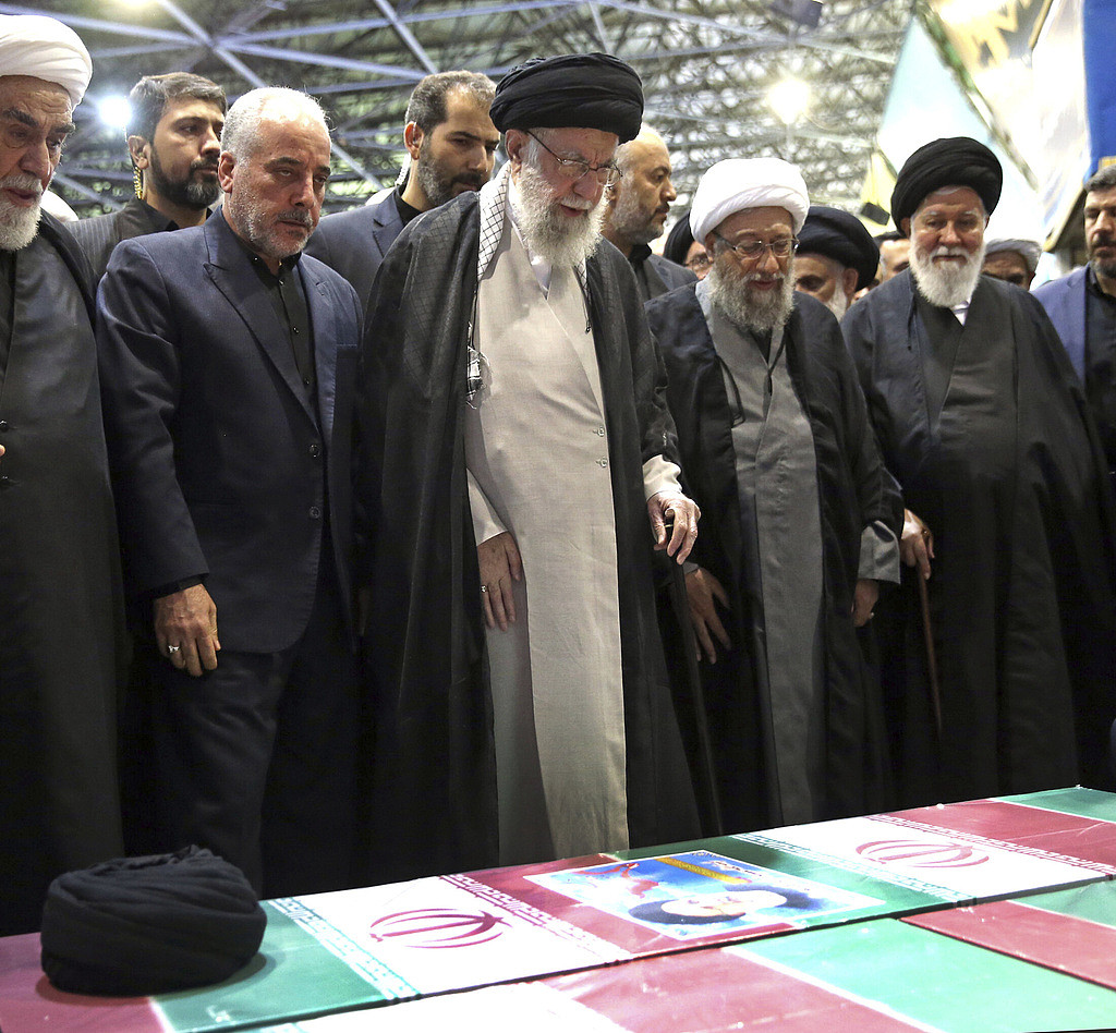 伊朗为莱希等坠机遇难者举行葬礼：约60个国家元首或代表出席（组图） - 3
