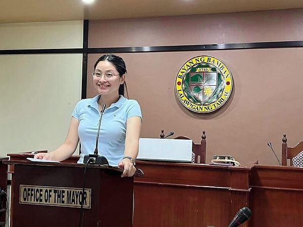 菲律宾华裔女市长疑为共谍，涉诈骗案、当选前身分成谜（组图） - 2