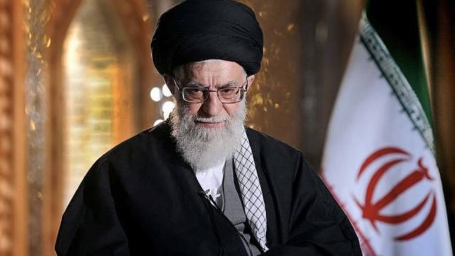 “伊朗教父”哈梅内伊：凌驾于总统之上，靠什么执掌伊朗35年？（组图） - 1