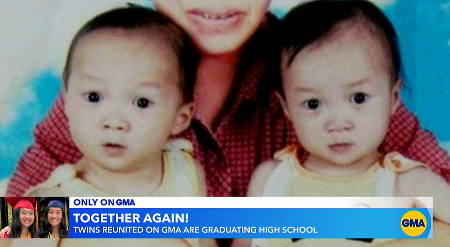 一见面眼泪就忍不住了！中国双胞胎姐妹被两个美国家庭收养，10年后重逢现场所有人都哭了（组图） - 11