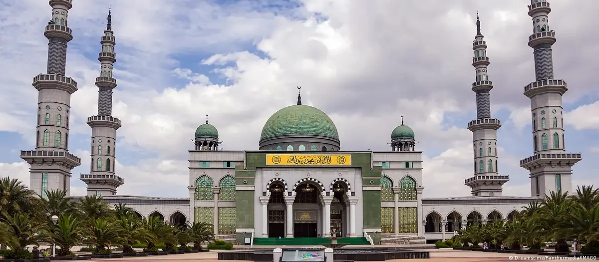 中国最后一座大清真寺圆顶被“中国化”（图） - 1