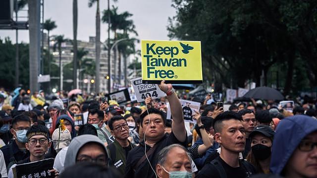 台湾国会改革法案：三读通过后会发生什么？“青鸟行动”翻转“蓝白绿”格局（组图） - 1