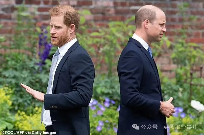 哈里威廉发小威敏公爵大婚，威廉去帮忙，哈里直接跑了：不去，见我哥太尴尬（组图） - 7