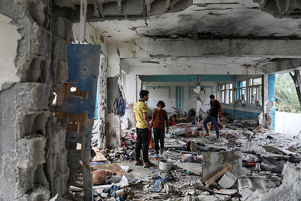 空袭加萨联合国学校酿40死！以色列军方：不知有平民死亡（组图） - 3