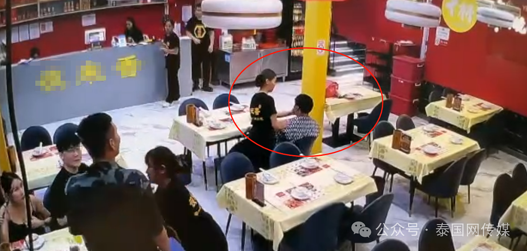 华人男子在中餐厅遭人持枪殴打，还被逼下跪道歉？更多恐怖细节公布（组图） - 3