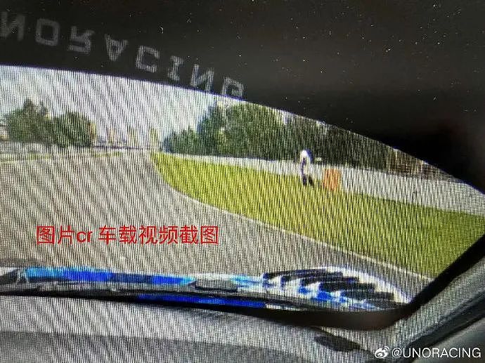 太危险了！知名男星高速练车，有人竟闯进赛道拍摄，官方紧急声明（组图） - 5