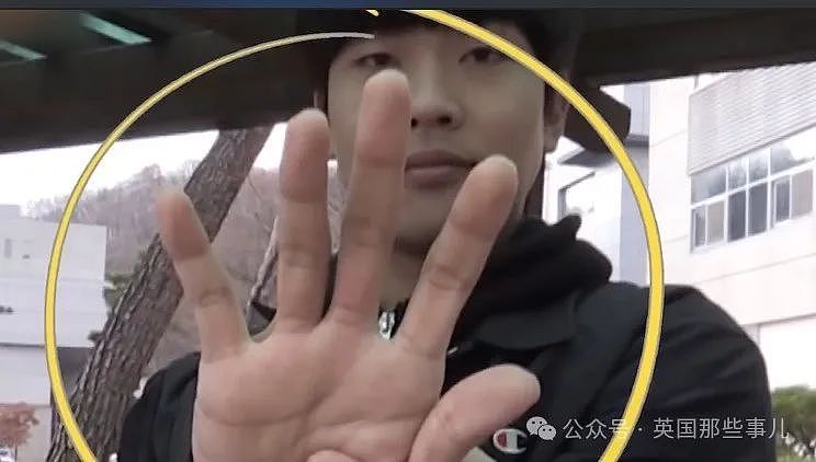 超柔韧韩国小哥：手腕能拧360°、回头不用动身体！路人看呆：橡胶成精啊？（组图） - 2