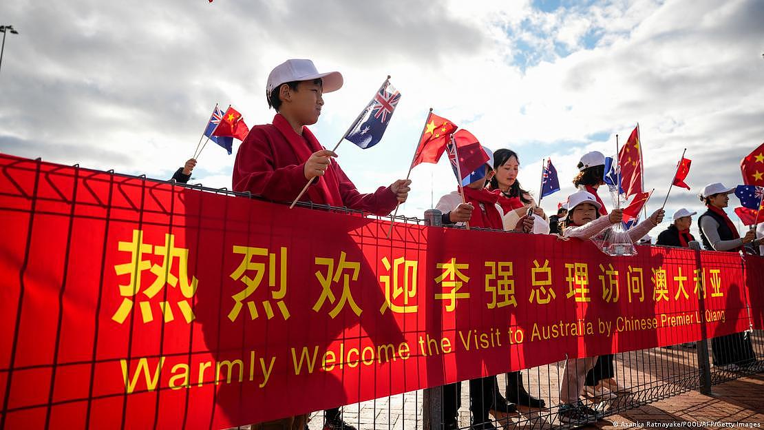 时隔七年再访澳，中国总理称中澳关系重回正轨（图） - 2