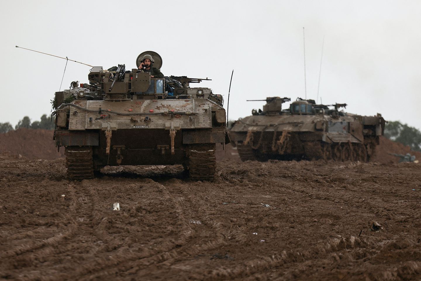 以色列折损严重一次：装甲车突爆8死，财长促在加沙彻底消灭敌人（组图） - 2