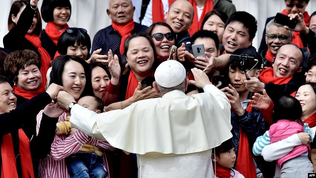 教宗方济各再向中国示好，呼吁为中国人民祷告（图） - 1