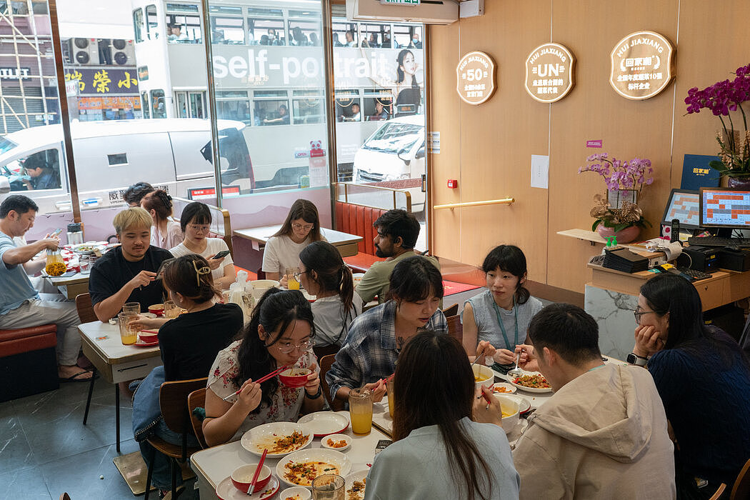 酸辣粉和酸菜鱼：更多内地餐馆涌入香港（组图） - 1