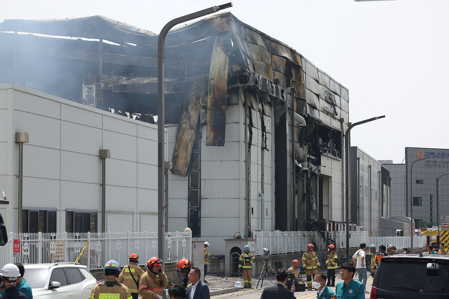 韩国工厂爆炸焚烧！引爆3万5千颗锂电池，发现20多具遗体（组图） - 3