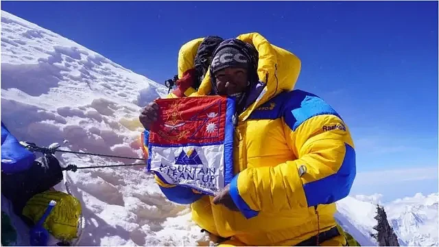 喜马拉雅山：如何从“死亡地带”运回遇难登山者遗体（组图） - 2