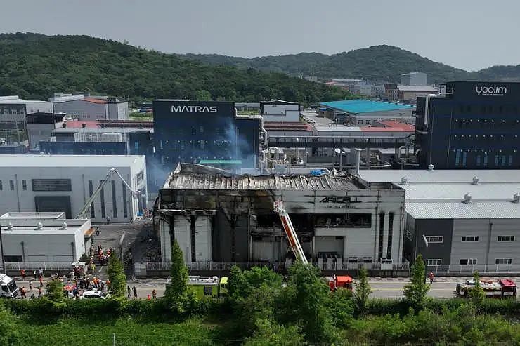 多名中国公民遇难！韩国起火电池厂员工多来自东北朝鲜族，工资是韩国最低时薪（组图） - 3