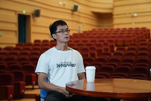 35岁的唐尚珺第16次参加高考，媒体称其成绩超过600分（组图） - 4