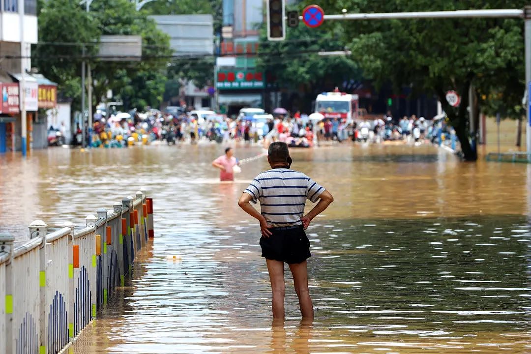 中国多地遭遇持续超强暴雨，今年“梅雨”为何如此暴力？（组图） - 2