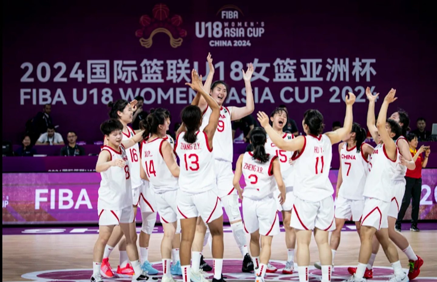 2.2米“女版姚明”张子宇终败阵！女篮U18亚洲杯中国负澳洲获亚军（组图） - 17