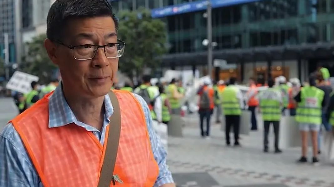 不忍了：新西兰华人准备上街！警方今日通告：打华人少年的女人，抓到了（组图） - 2