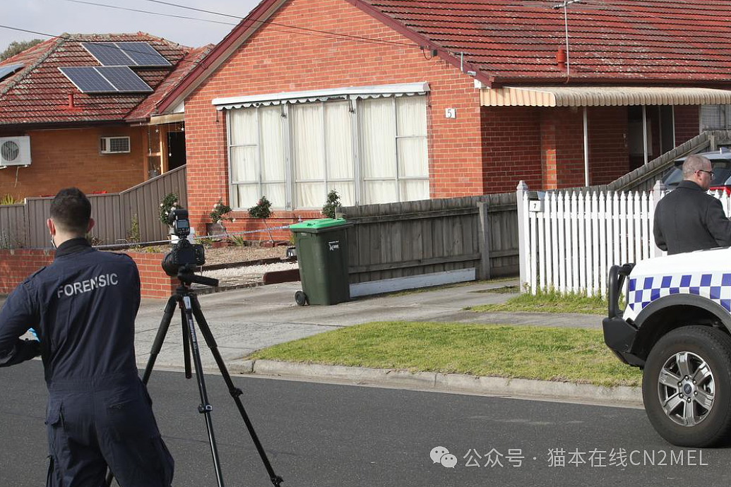 墨尔本重大凶杀案调查进行中！房主一直在海外，警方调查房屋及邻居搜集线索（组图） - 2