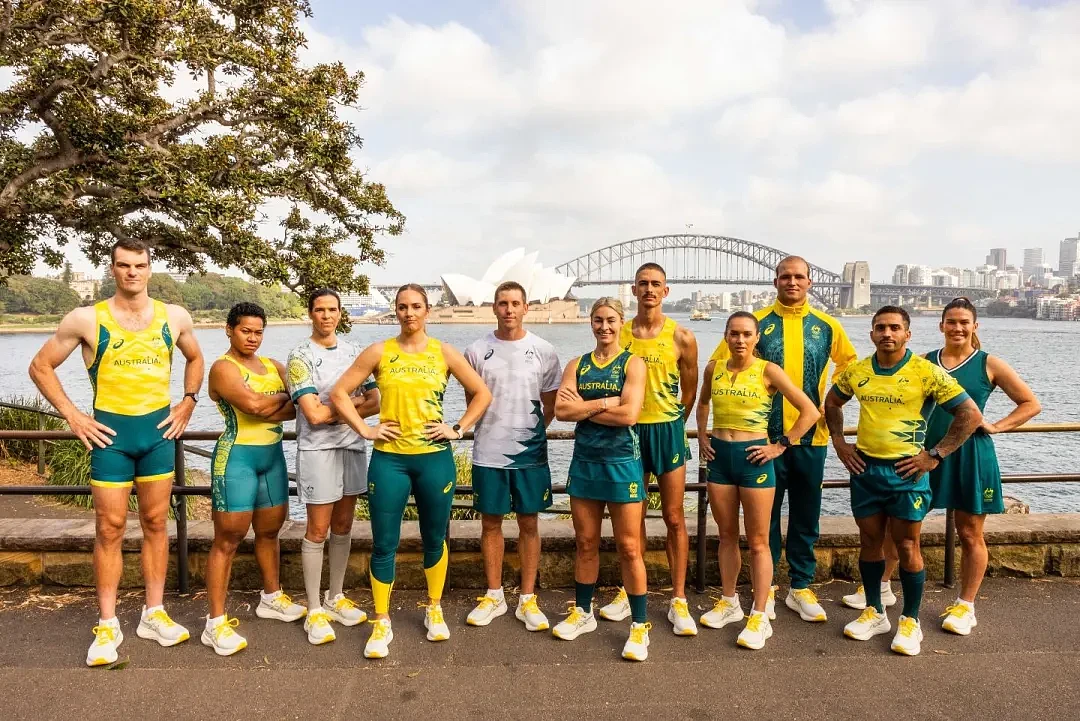 新西兰发奥运制服，打开箱子全是中国货！各国队服大PK，澳洲主色调为绿色和黄色（组图） - 36