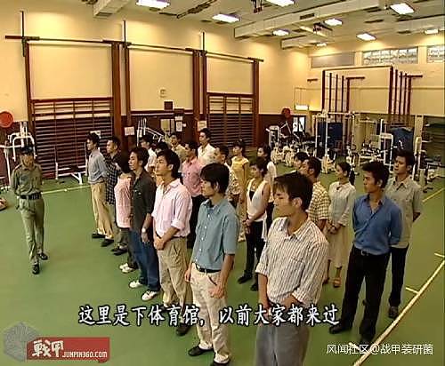 香港警队军装警察制服的变迁：从大头绿衣到全天候蓝色制服（组图） - 4