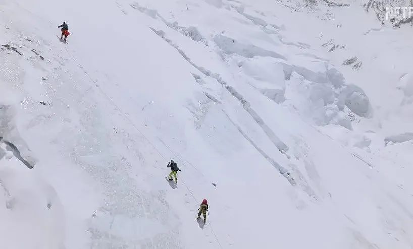 洗碗工单亲妈妈，却是传奇登山女王，第11次征服珠峰，好燃！（组图） - 15