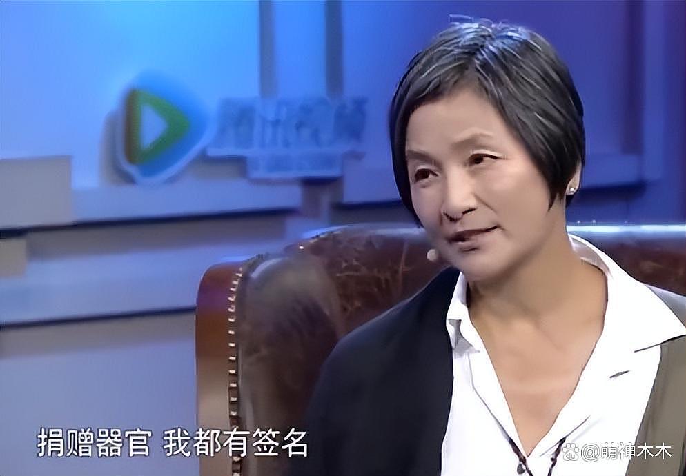 武侠影后郑佩佩的一生：曾为前夫怀孕8次拼生男，离婚却净身出户（组图） - 22