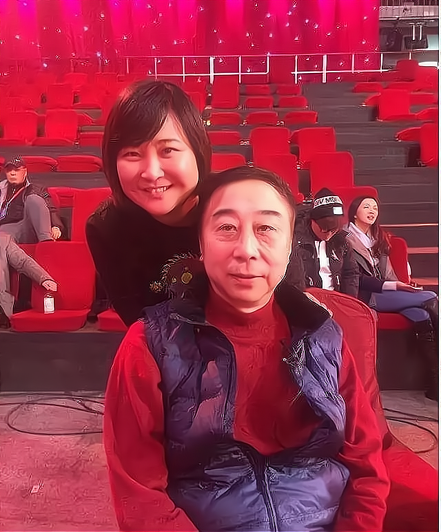 对比41岁贾玲和沈腾老婆后，才发现压力胖和幸福肥的差距一目了然（组图） - 13