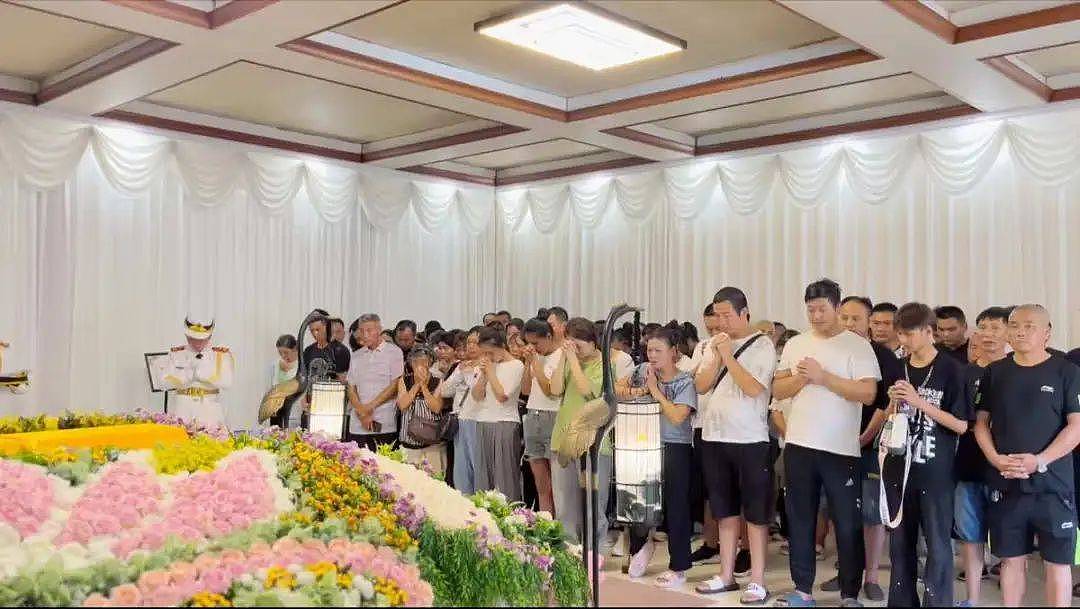 17岁少年车祸离世，父母决定捐献孩子5个器官（组图） - 5