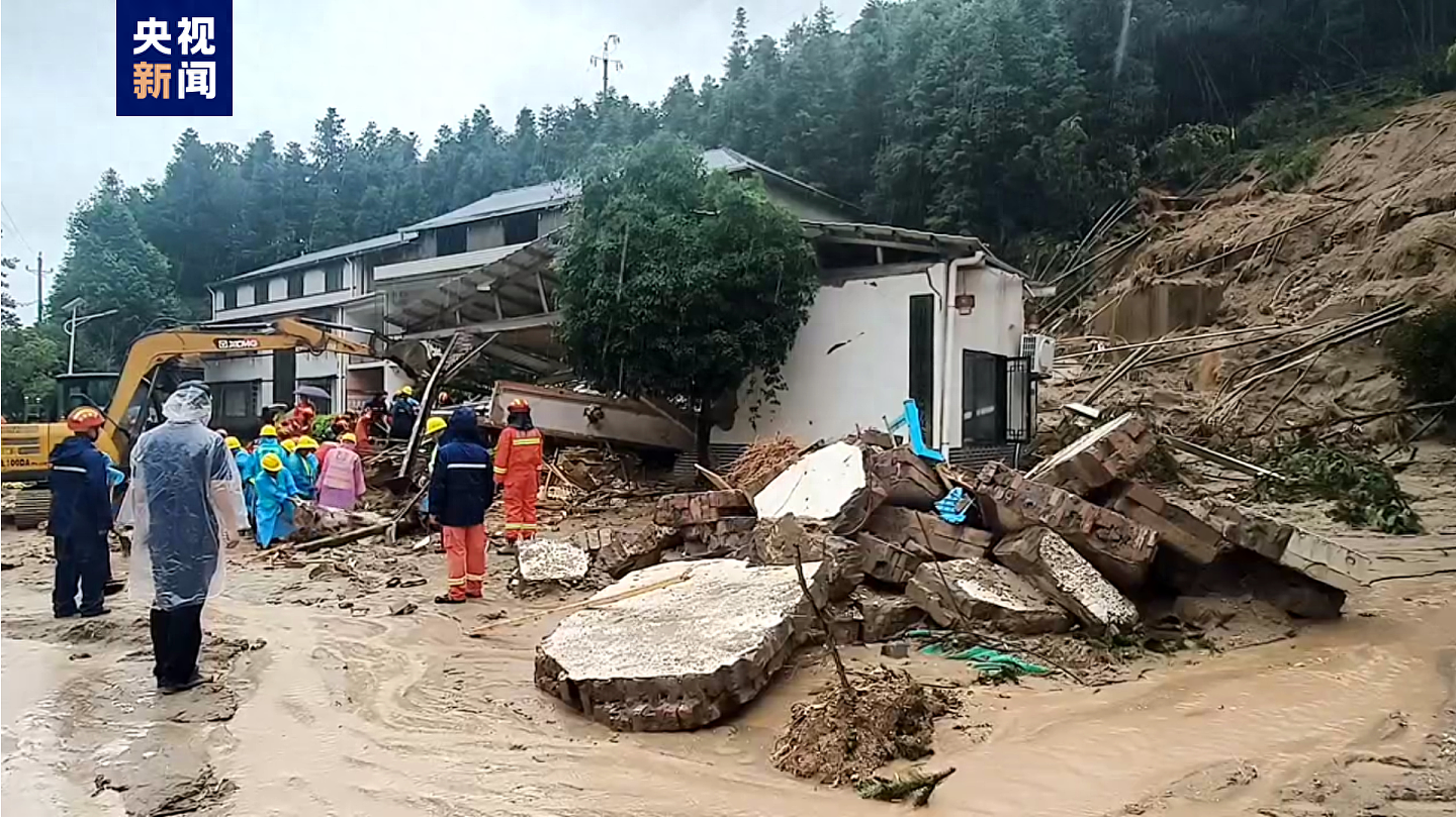 15人遇难6人受伤！湖南衡阳南岳山体滑坡，村民：当时多人在民宿用餐（视频/组图） - 1