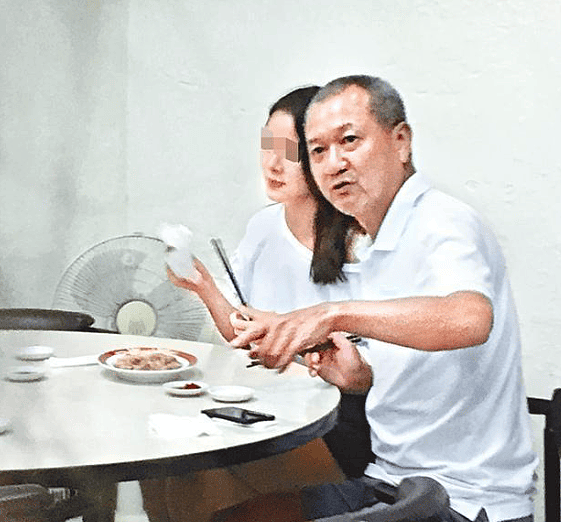 刘嘉玲和关之琳前夫聚餐，衣食住行由男方包下，闺蜜情曾因他反目（组图） - 12