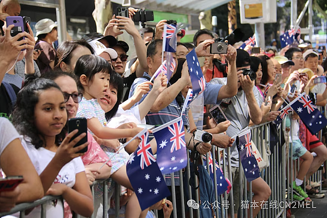 大批难民袭澳，ACT沦陷！澳政府竟狂发21万PR！堪培拉“锤子偷袭男”凌晨出街，刀锤并用，致人重伤！（组图） - 12