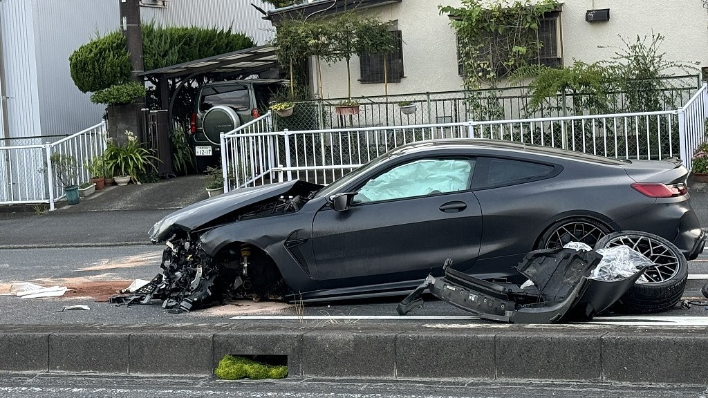 中国留学生日本街头狂飆失控撼对头农夫车！“冷血看司机惨死...”（组图） - 6