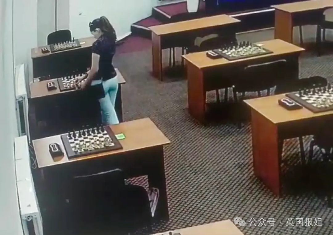 俄美女棋手竟在棋盘下毒想谋杀对手！还有人曾靠“屁屁塞珠”震动取胜？网友：真·金肛！（组图） - 6