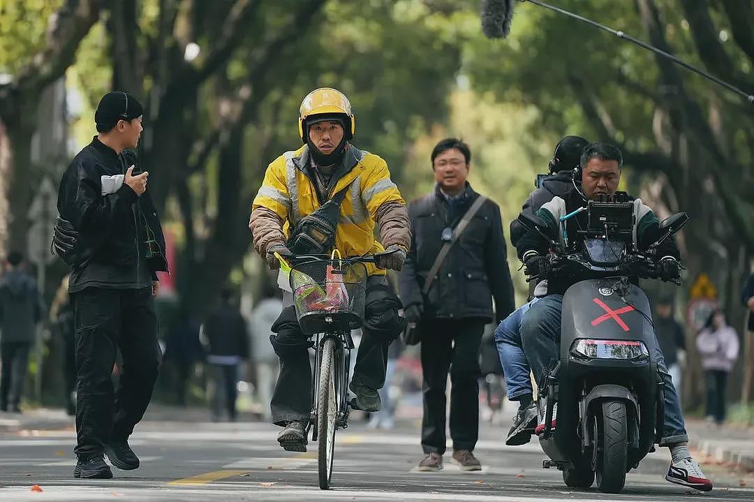 徐峥新片揭三个扎心问题：困在算法，底层互害…（图） - 1