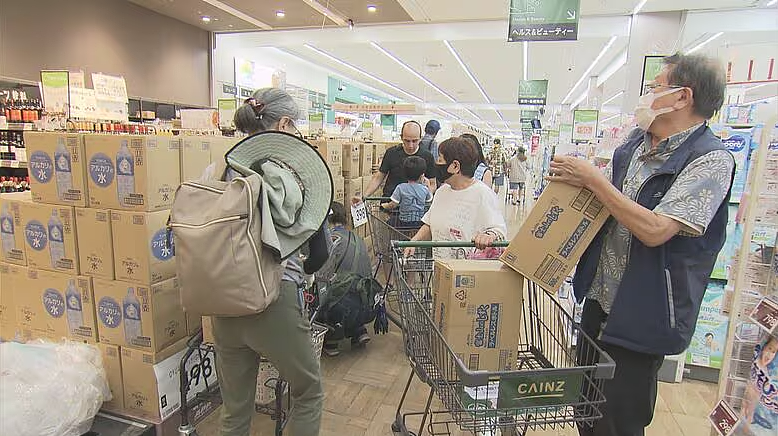 日本巨大地震预警第6天！地震没来，台风又要来了...（组图） - 2