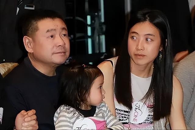 事实证明，4年连生两子分400亿美元的她，才是真正的有手段女娱记者（组图） - 18