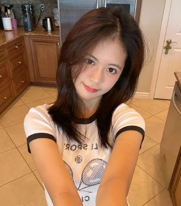 翁虹16岁女儿准备出道，酷爱做美食，遗传了妈妈的高颜值（组图） - 2