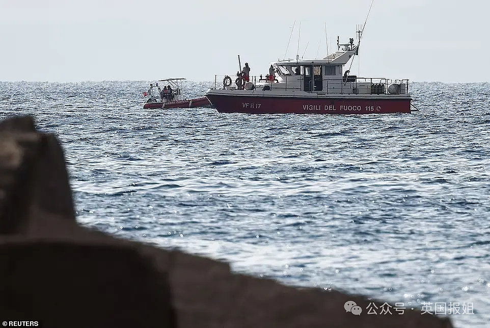 诡异！英国“比尔·盖茨”豪华游艇突遇风暴沉没！他和18岁女儿生死不明，老婆离奇幸存（组图） - 27